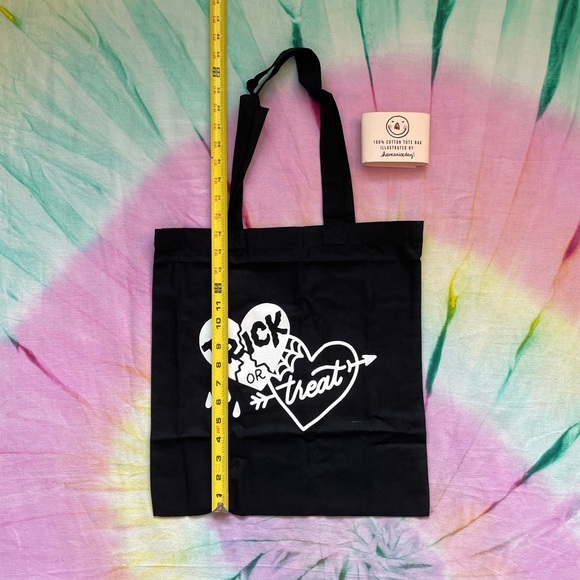 NWT Black Halloween Trick or Treat Tote - Picture 7 of 7